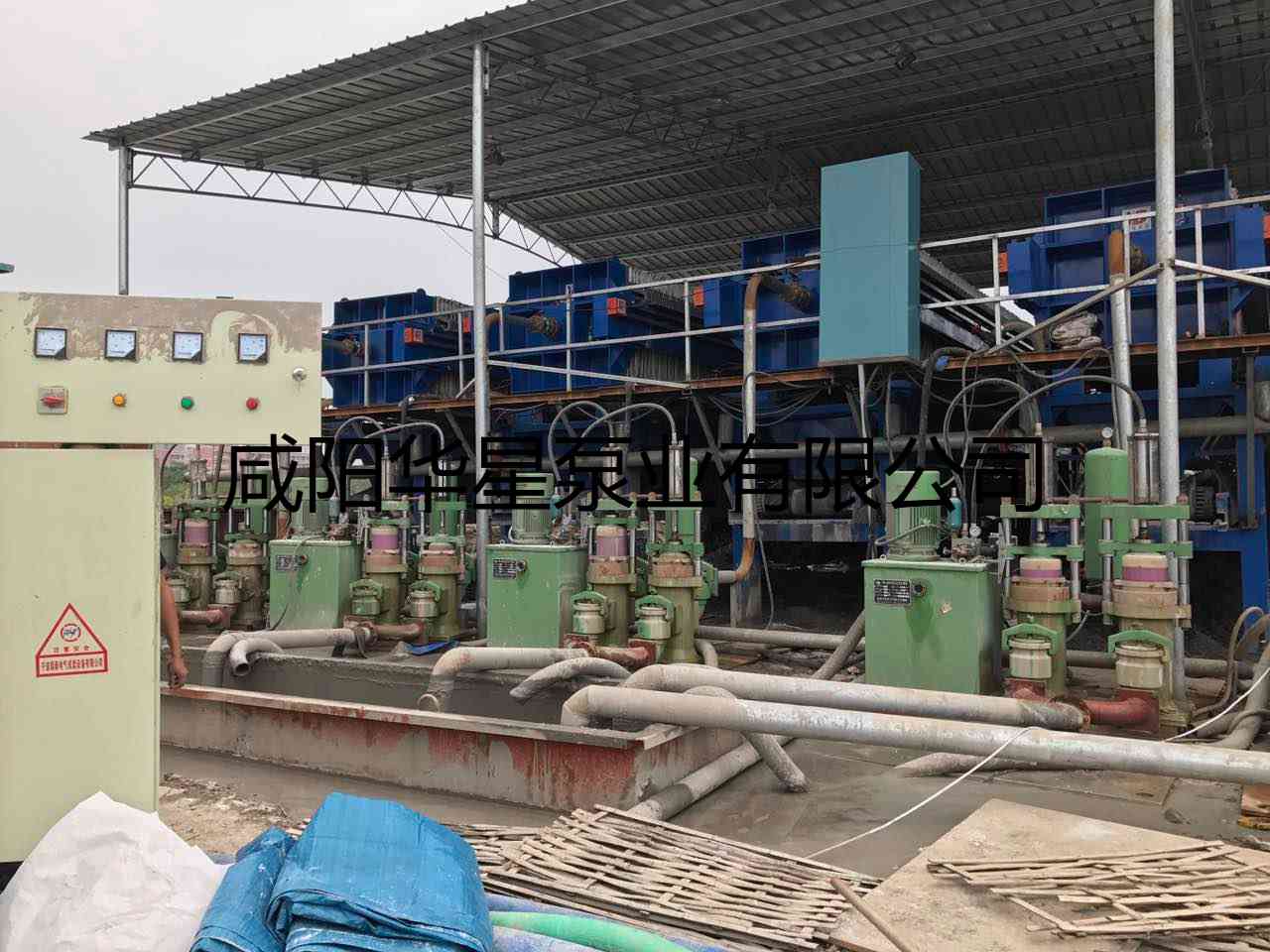 華星YBH300-40節(jié)能陶瓷柱塞泵打樁污泥使用現(xiàn)場--第二個現(xiàn)場-03 華星YBH300-40節(jié)能陶瓷柱塞泵打樁污泥使用現(xiàn)場--第二個現(xiàn)場-03